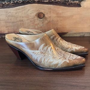 Charlie Horse Mule Boots
